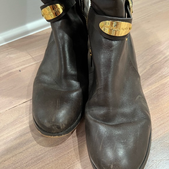 Michael Kors riding boots- size 9 - Picture 2 of 7